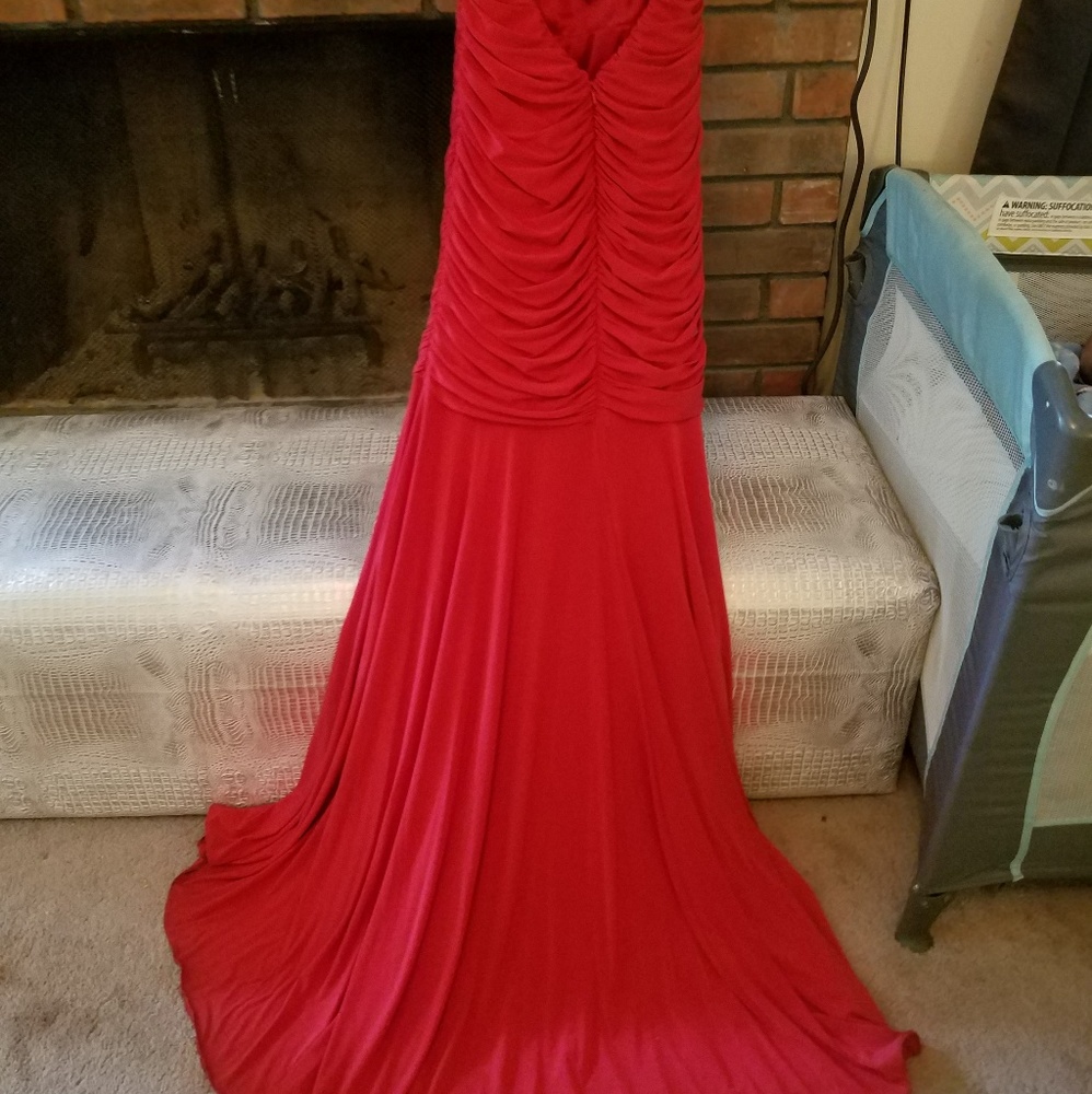 Prom / Pageant Dress - Picture 2 of 4